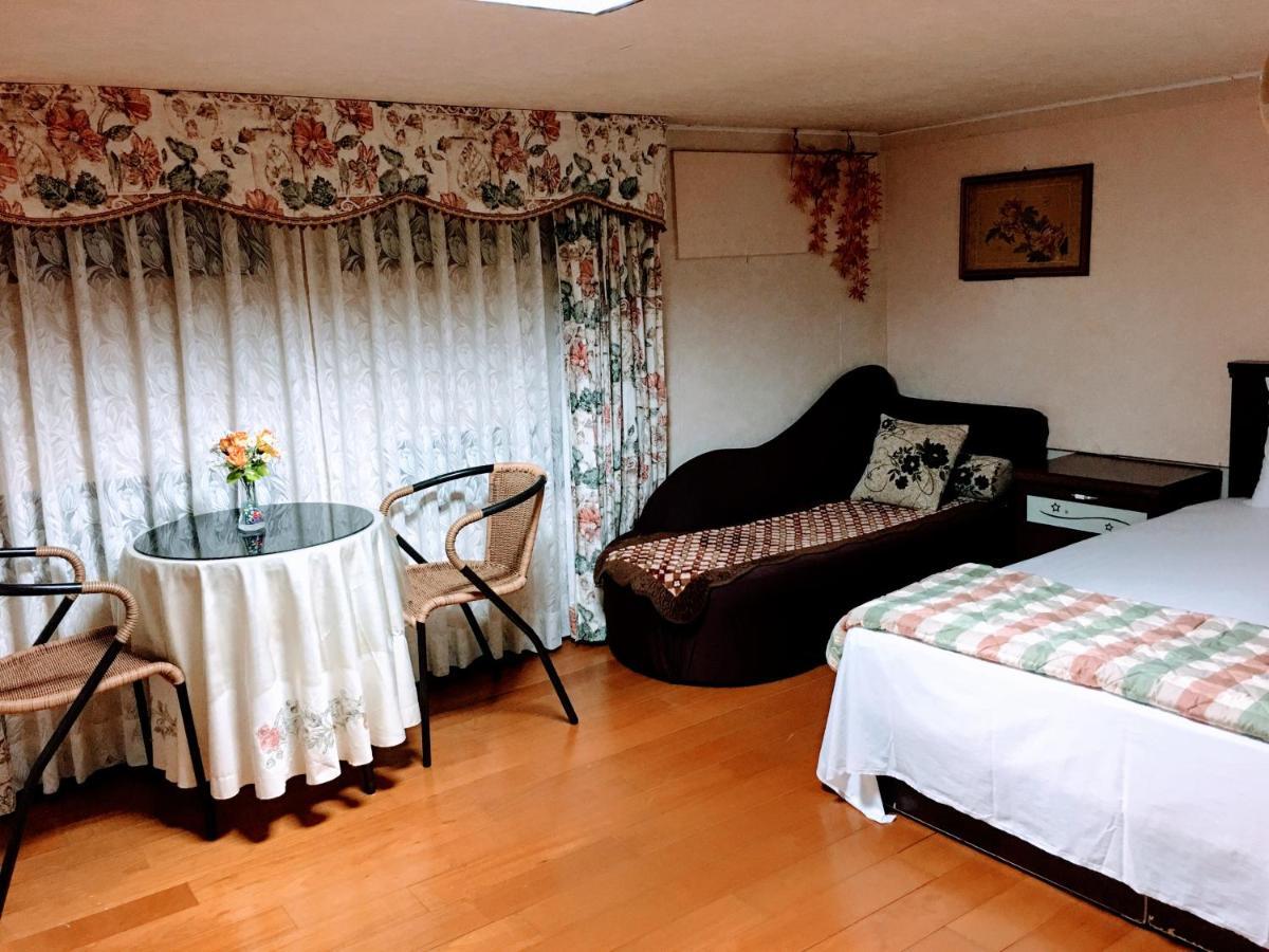 Chulu Wenxin Xiao Zhan Homestay Eksteriør bilde